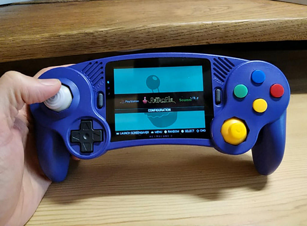 HandsOn with the Nintendo GameCubeInspired RetroBlock 2 Portable Game