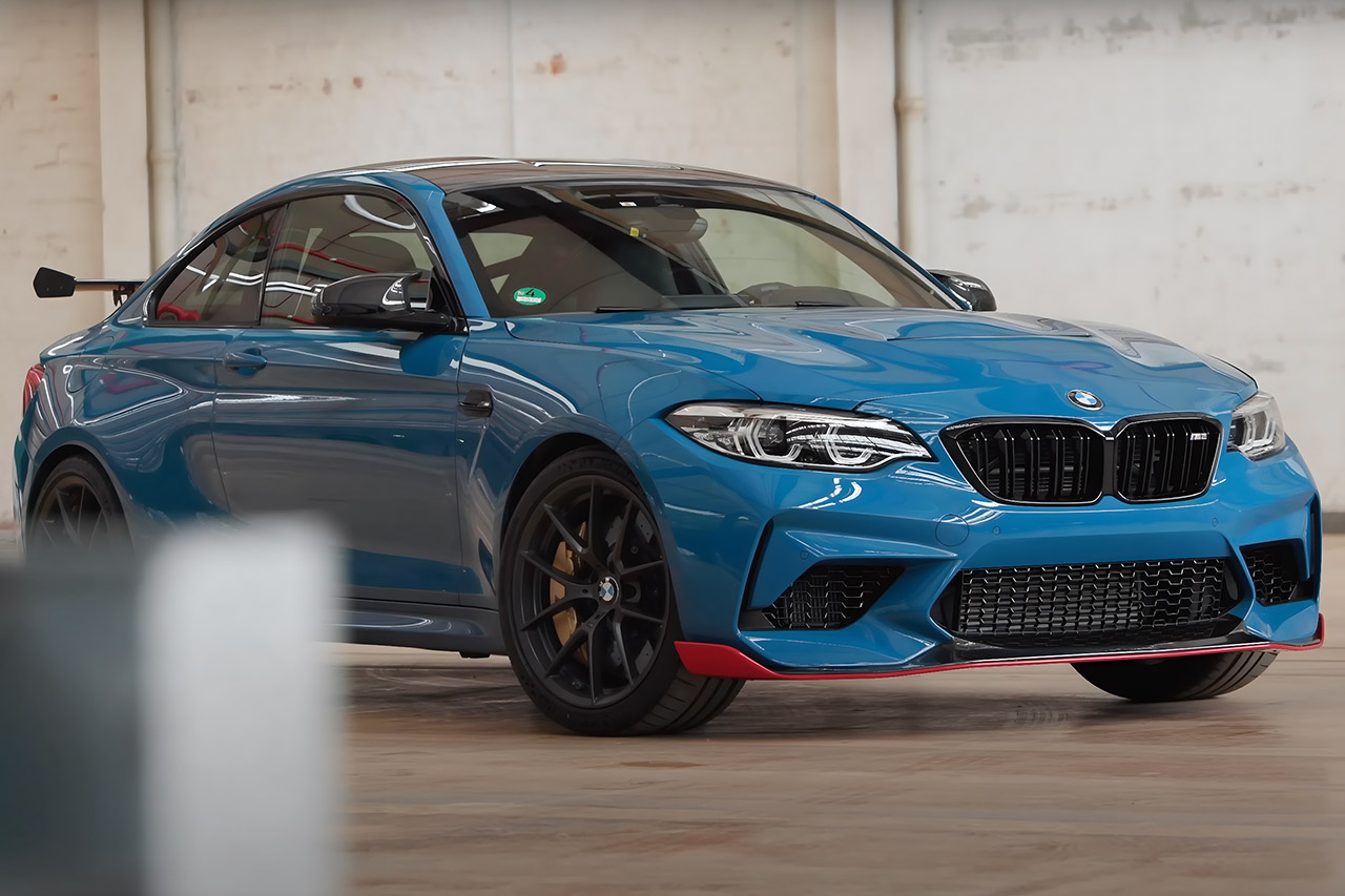 BMW M2 CSL Prototype Showcased in New Video, Has Fixed Rear Wing and 3D