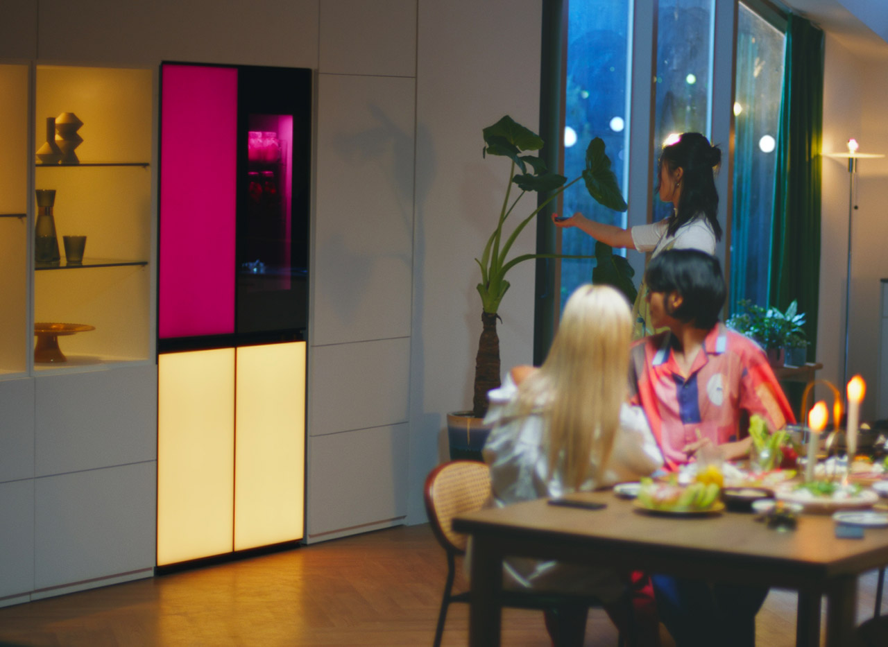LG MoodUP Refrigerator Wants To Make Your Day Brighter With Color lg-moodup-refrigerator-wants-to-make-your-day-brighter-with-color