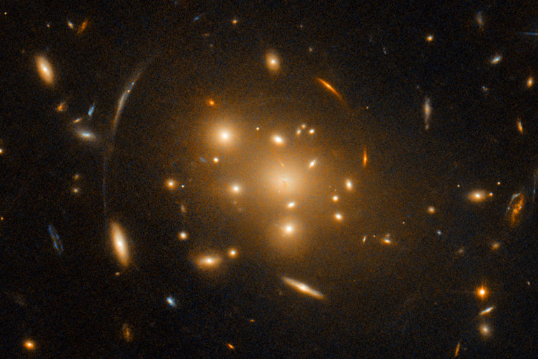 Hubble Space Telescope Galaxy Cluster Arc SPT-CL J0019-2026