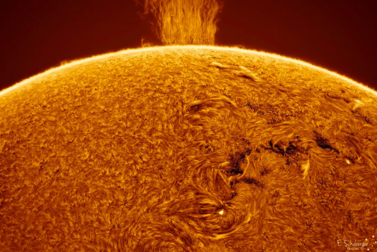 Astrophotographer 60,000 Mile Tall Plasma Waterfall Sun